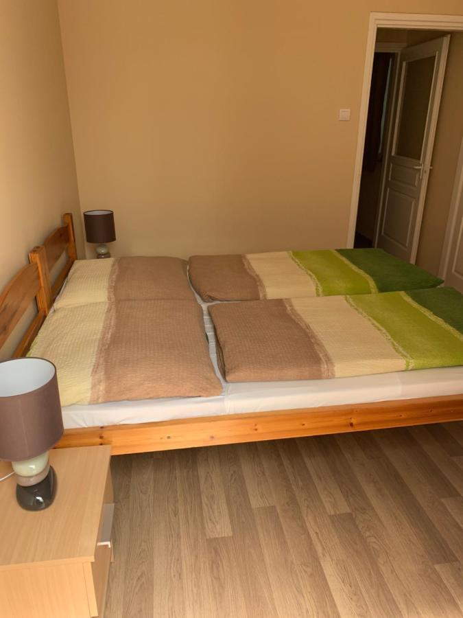 Fenyves Family Rooms And Bungalows Hajdúszoboszló Εξωτερικό φωτογραφία