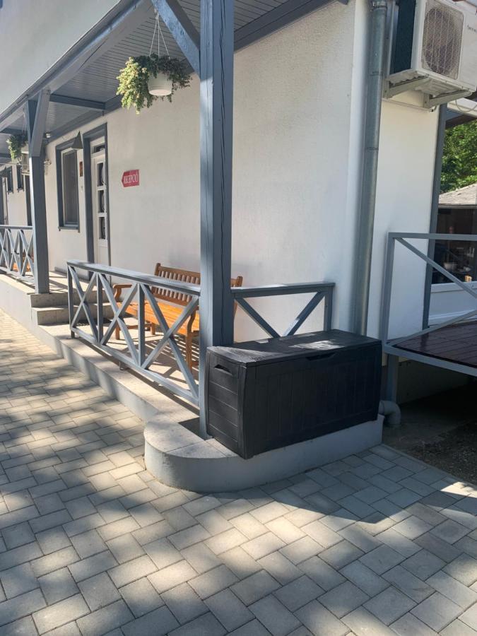 Fenyves Family Rooms And Bungalows Hajdúszoboszló Εξωτερικό φωτογραφία